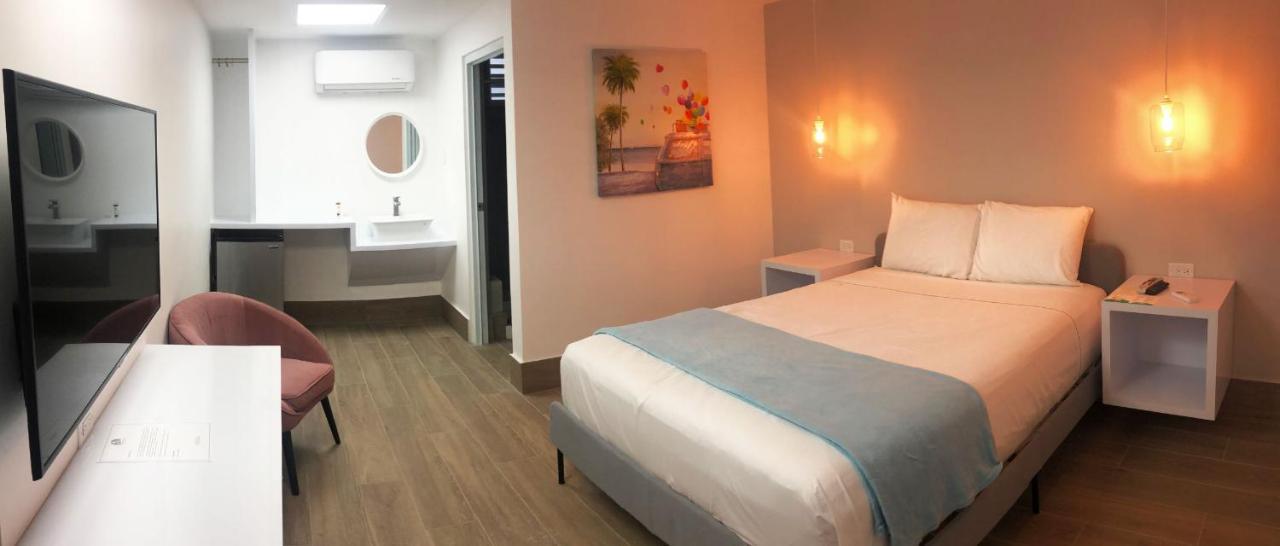 Hotel Marina De Salinas Exteriér fotografie